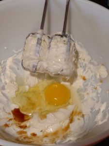 eggs, vanilla and sweetener added to bowl.