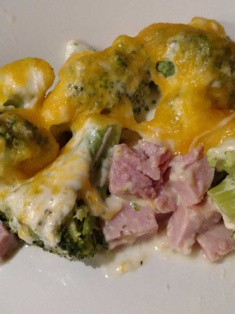 Keto Tacky Broccoli Ham Casserole